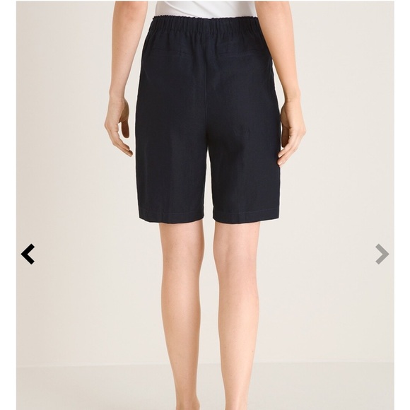 Chico’s Classic Navy Linen Tie Front Short NWT - Picture 2 of 11